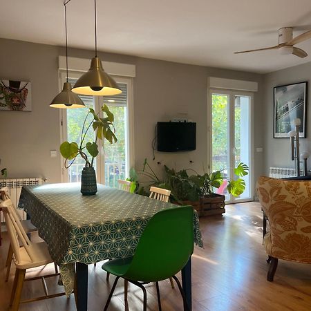 Design Apartment Near City Center Мадрид Экстерьер фото