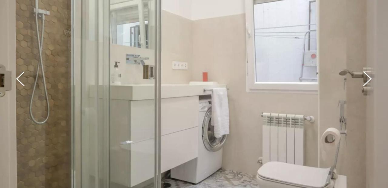 Design Apartment Near City Center Мадрид Экстерьер фото