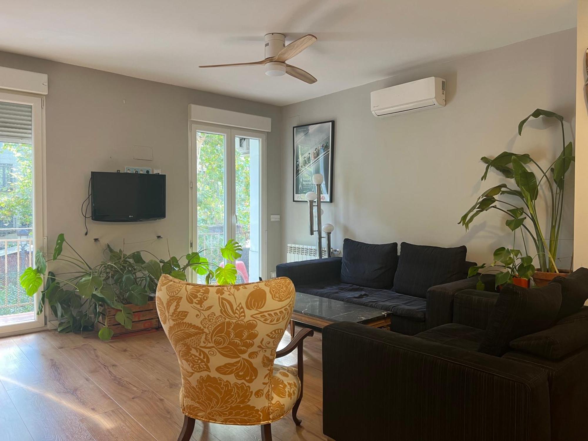 Design Apartment Near City Center Мадрид Номер фото
